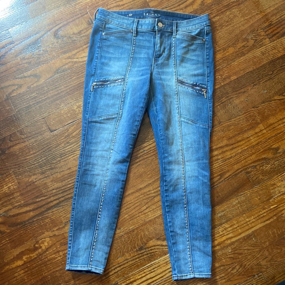 White House Black Market Studded Zip Skinny Jeans 6P